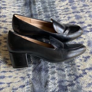 Life Stride black Penny Loafers size 7